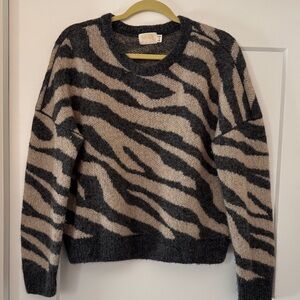 Zebra Pattern Sweater - Black and Cream